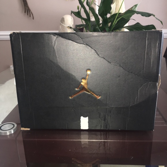 Nike Jordan 1 Mid SE Brushstroke NWB - Picture 12 of 14